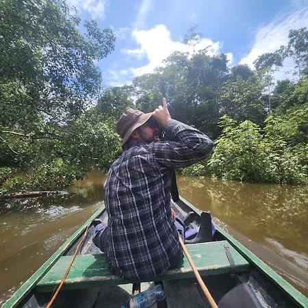 Hospedaje Y Tours Reina Arriera Amazonas Colombia Macedonia Экстерьер фото