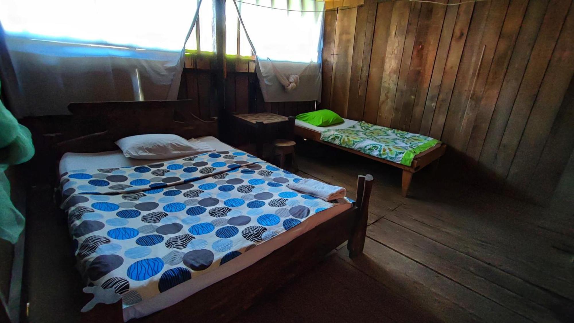 Hospedaje Y Tours Reina Arriera Amazonas Colombia Macedonia Экстерьер фото